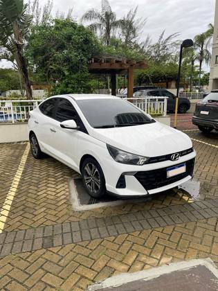HYUNDAI HB20S 1.0 TGDI FLEX PLATINUM AUTOMÁTICO HYUNDAI HB20S 1.0 TGDI FLEX PLATINUM AUTOMÁTICO